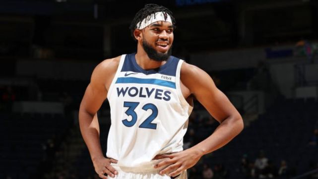 届亚冬会上 届亚冬会上